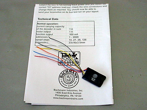 DECODIFICADOR DCC P/ EASY COMMAND BACHMANN NMRA 8 TERMINAIS PCTE.: C/3