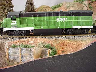 LOCOMOTIVA DIESEL B23/B30-7 BURLINGTON NORTHERN ESC.: HO