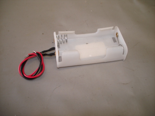 PORTA PILHAS P/ 2 PILHAS AA OU BATERIAS RECARREGÁVEIS 