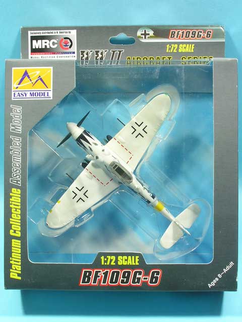 AVIÃO BF-109G-6 CAMPANHA DE INVERNO HUNGRIA 1945 LUFTWAFFE MINIATURA ESC.: 1/72