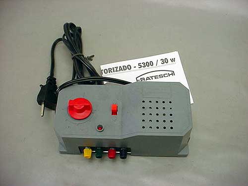 CONTROLADOR ELETRÔNICO 110/220V AC (25 WATTS)