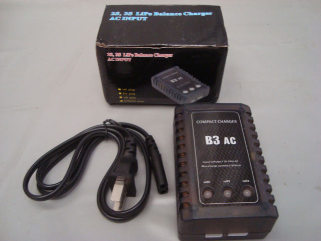 CARREGADOR DE BATERIA LIPO 2 ou 3S 7,4 ou 11,1V BALANCE BIVOLT 110/220V #TGY-3 