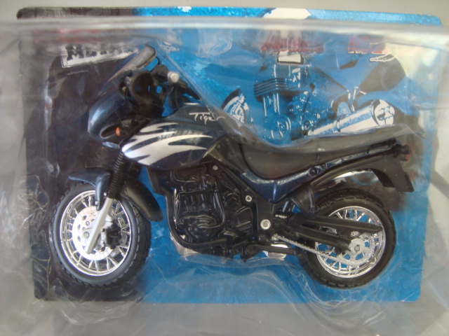 MOTOCICLETA TIGER MINIATURA S/ ESC.