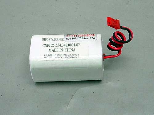 BATERIA RECARREGÁVEL 4,8V 1300mah NiMh P/ RECEPTOR RC C/TERMINAL FUTABA 2 POLOS