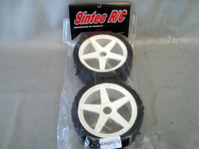 RODA CARRO RC 1/8 BRANCA C/PNEU RADIAL ST5 LARG.:41mm PCTE.: C/2 DUREZA 40