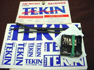 RECEPTOR TEKIN 2 CANAIS MICRO AM 75mhz