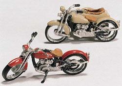 MOTOCICLETA C/SIDE CAR e BICICLETA C/FIGURA  PCTE.: C/ 2 ESC.: HO 